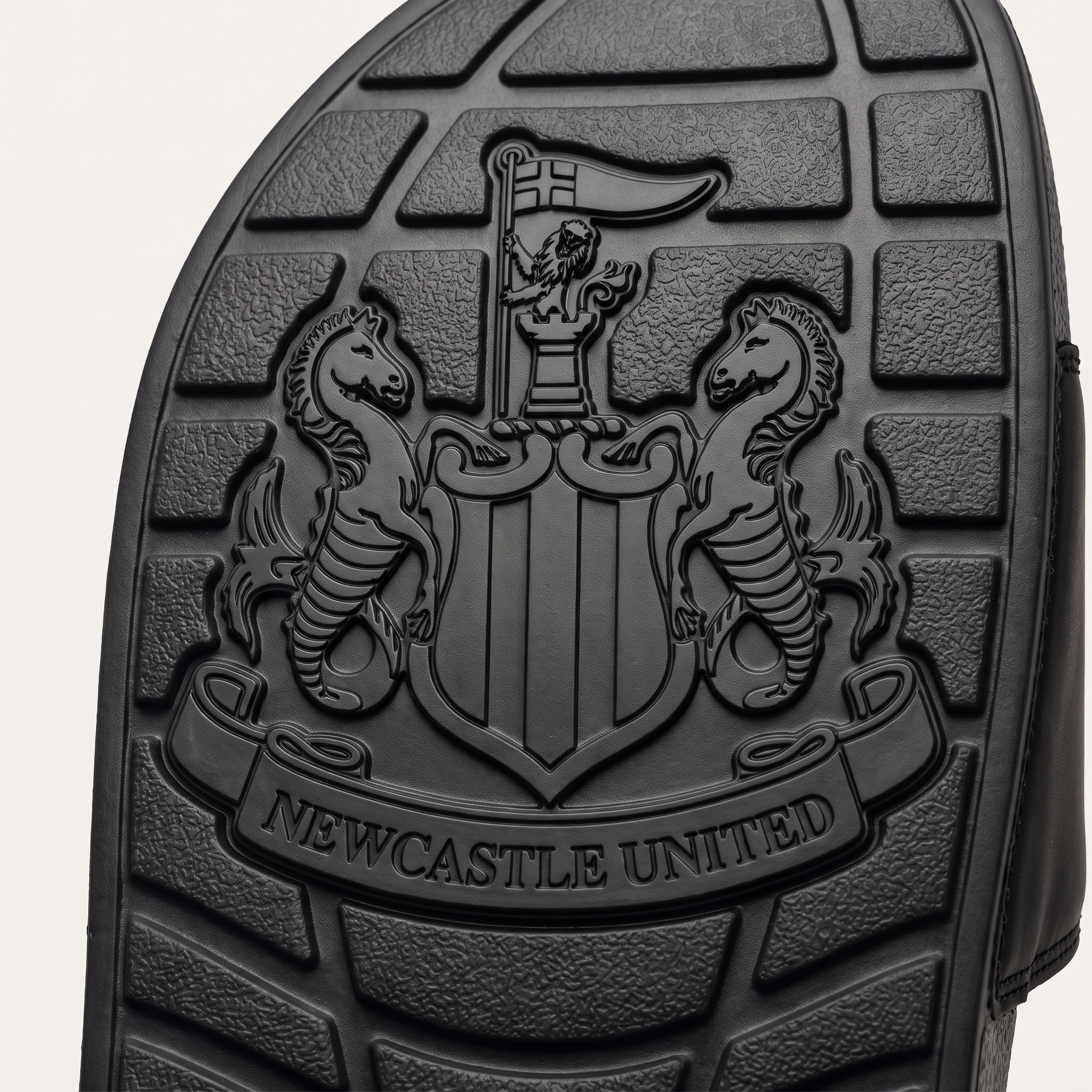 Crest Slides — Moulded Sole Print
