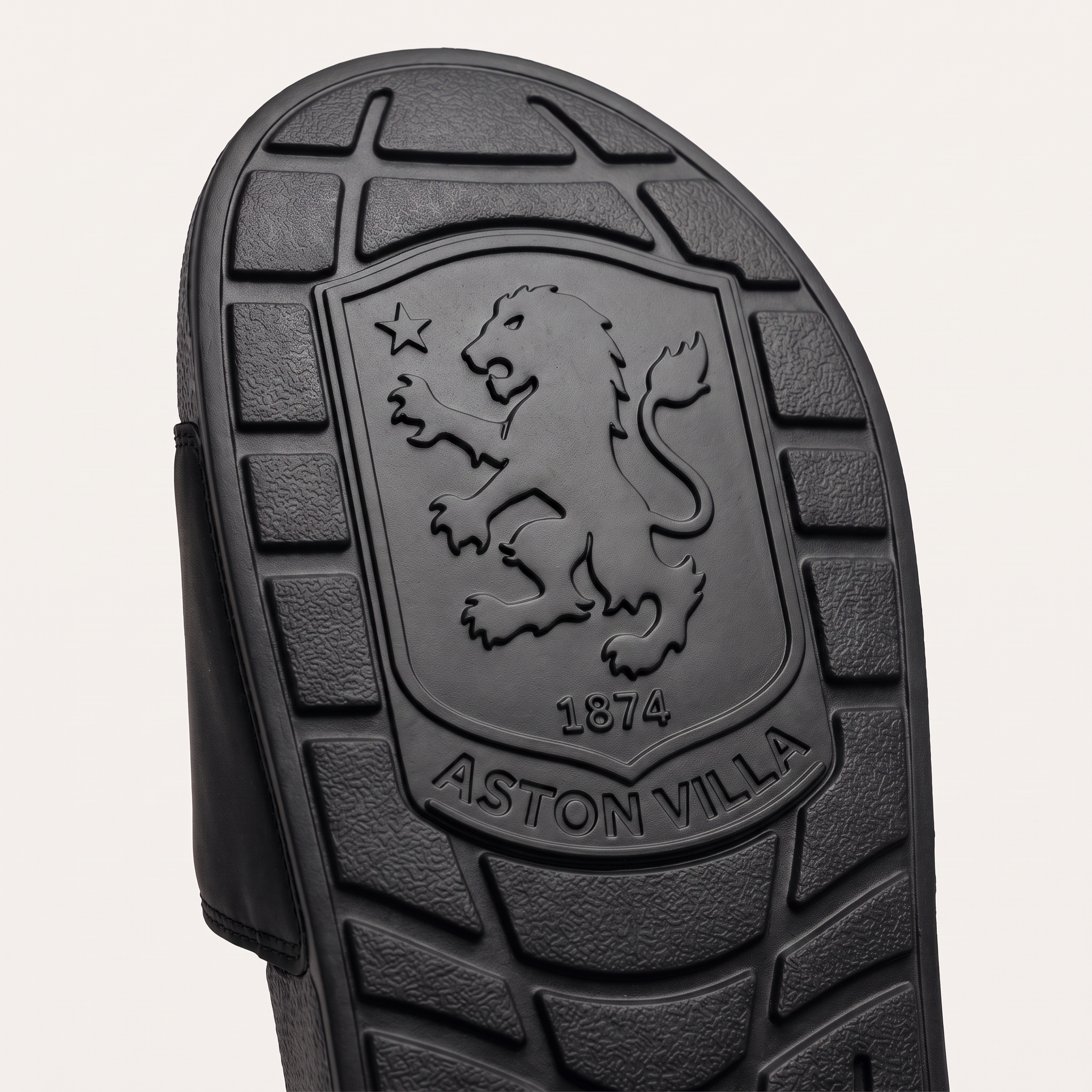 Crest Slides — Moulded Sole Print